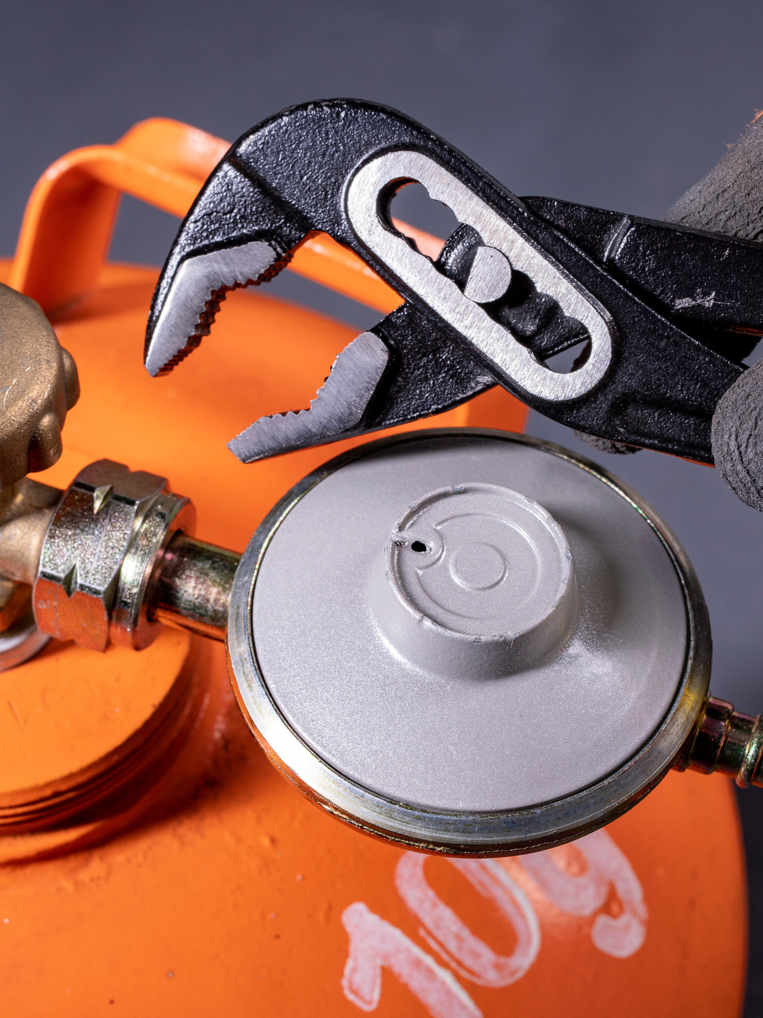 gas safe registered engineer near me Barnsley, S70-S75